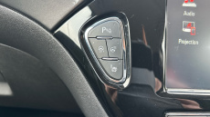 Vauxhall Corsa 1.4 SE Nav 5dr Petrol Hatchback